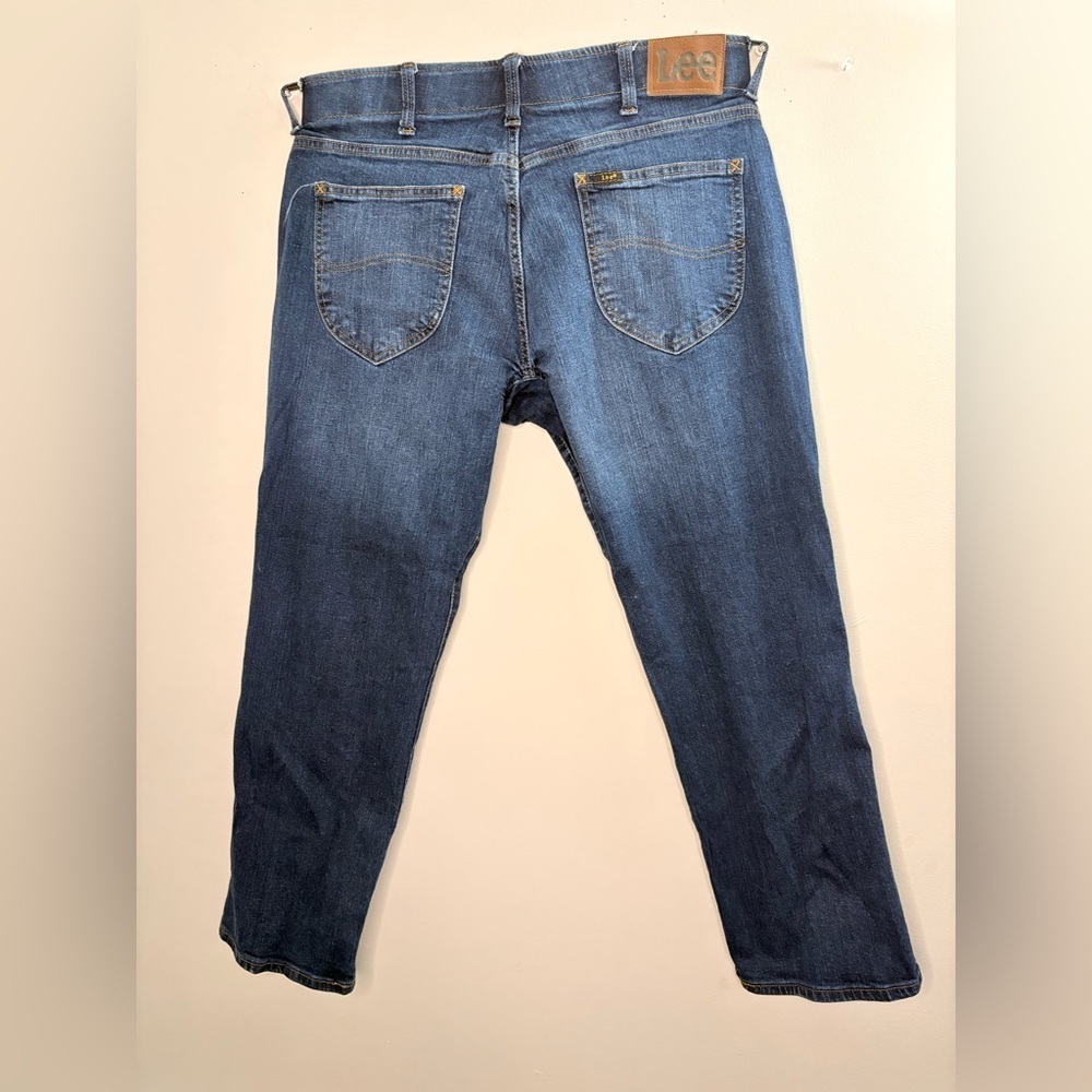 Lee Denim Straight Tapered Jeans in Classic Blue - Picture 7 of 10